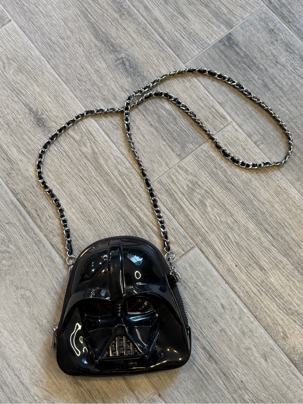 Darth Vader Sculpted 3D Helmet Cross-Body Purse Bag Star Wars Loungefly Limited